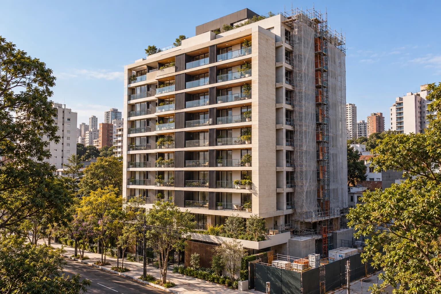Ilustração arquitetônica de edifício residencial com varandas e vegetação